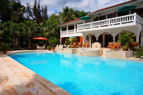 Luxury pool builder in Beverly Hills, CA backyard design by CPR Pools